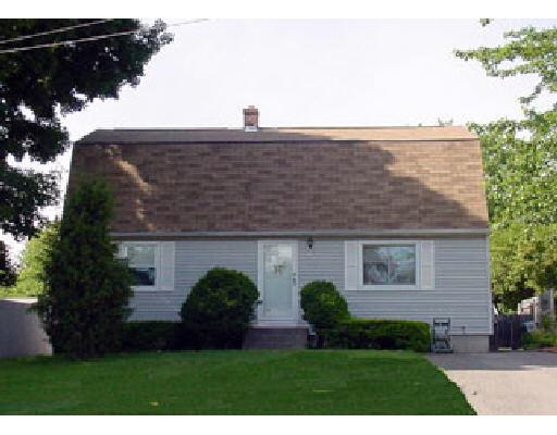45 Bonneta Cir, Chicopee, MA 01020 photo 1