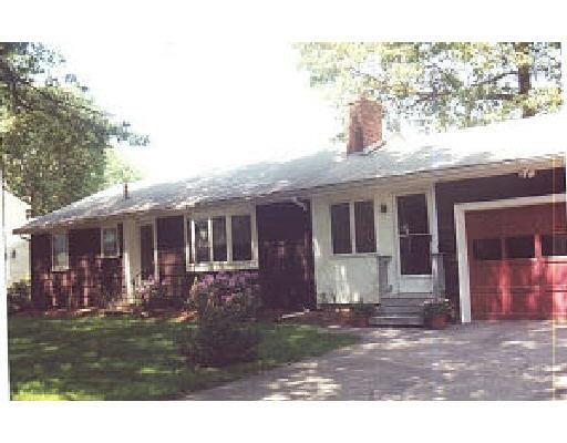 70 Chapman St, Walpole, MA 02081 photo 1