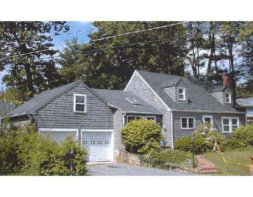 22 Webb St, Middleton, MA 01949 photo 1