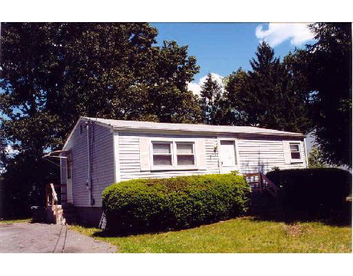 105 Lucerne Rd, Springfield, MA 01119 photo 1