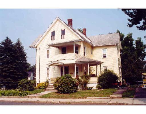 38 Muzzy St, Chicopee, MA 01020 photo 1