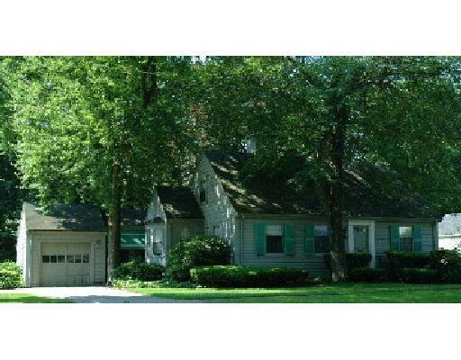 38 Arch St, Needham, MA 02492 photo 1