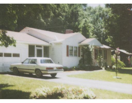 16 Summit Ave, Easthampton, MA 01027 photo 1