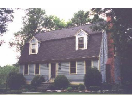 15 Station St, Upton, MA 01568 photo 1