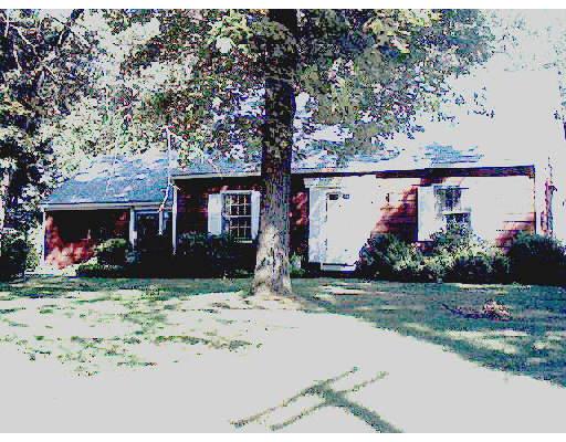 705 Plumtree Rd, Springfield, MA 01118 photo 1