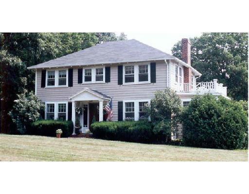 19 Howe St, Hingham, MA 02043 photo 1
