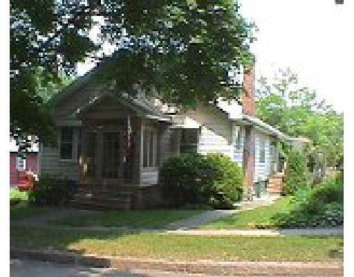 4 Cutting Ave, Worcester, MA 01606 photo 1