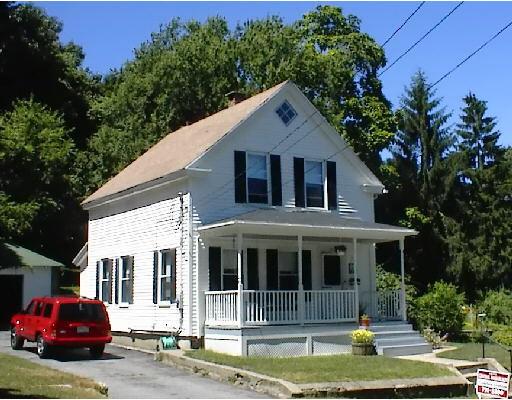 96 Clover, Worcester, MA 01603 photo 1