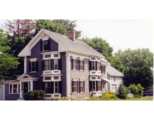 124 Pine St, Danvers, MA 01923 photo 1