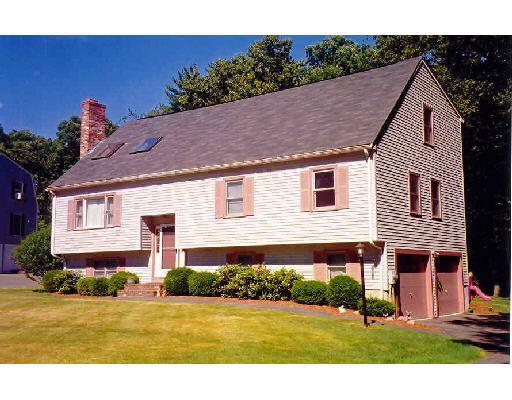 11 Bailey Ct, Canton, MA 02021 photo 1