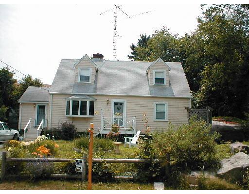 16 Thurston Point Rd, Gloucester, MA 01930 photo 1