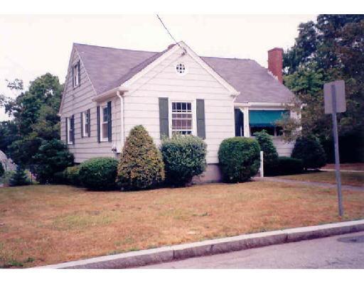 58 Spruce St, Fall River, MA 02720 photo 1