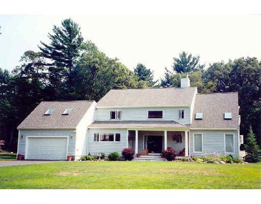 283 Gardner St, Hingham, MA 02043 photo 1