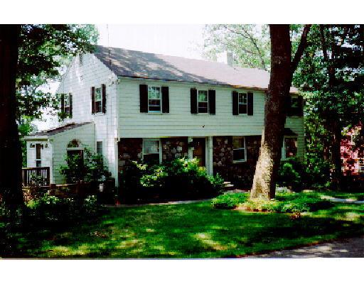 214 Hillcrest Rd, Needham, MA 02492 photo 1