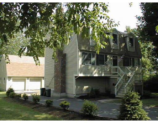 586 Washington, Dedham, MA 02026 photo 1