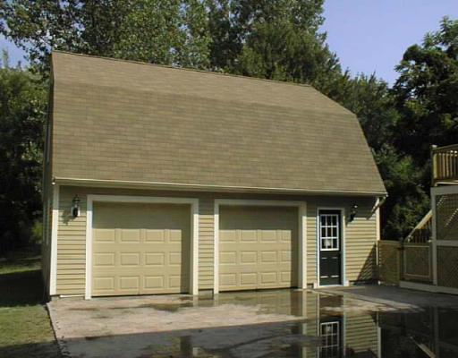 586 Washington, Dedham, MA 02026 photo 3