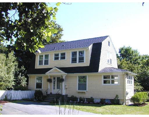 98 Elm St, Marblehead, MA 01945 photo 1