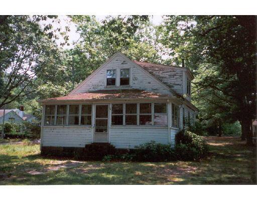22 Ivy St, Wareham, MA 02571 photo 1