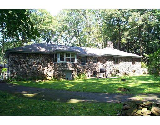  51 Shepard Rd, Sturbridge, MA 01566 photo 2
