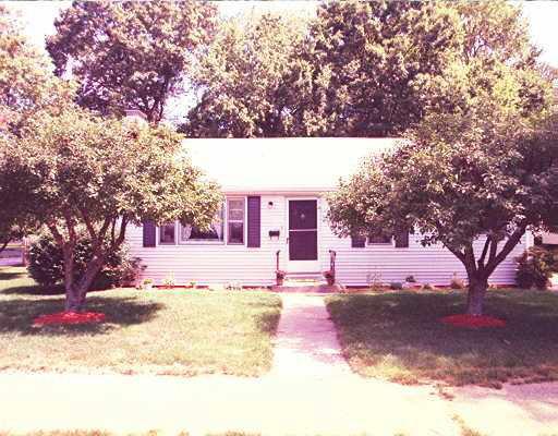 3 Lorraine Rd, Walpole, MA 02081 photo 1