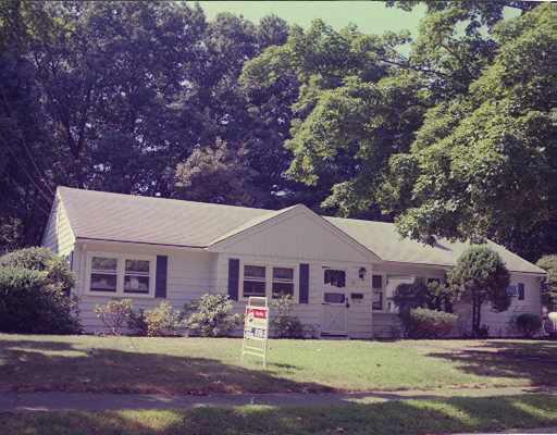 38 Wethersfield Rd, Natick, MA 01760 photo 1