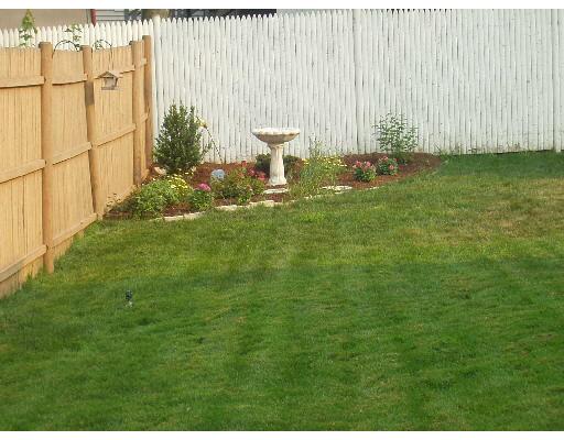 4 Stevens St, Lawrence, MA 01841 photo 2