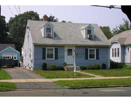 116 Windemere St, Springfield, MA 01104 photo 1