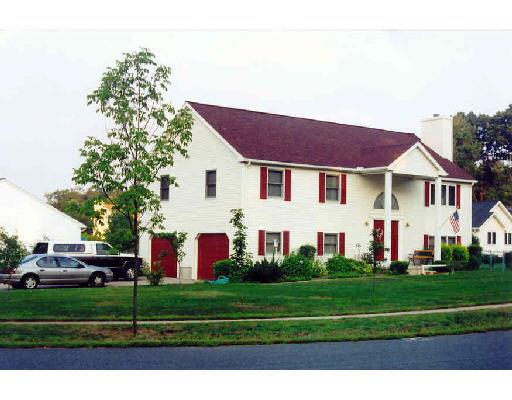 27 Trinity Dr, West Springfield, MA 01089 photo 1