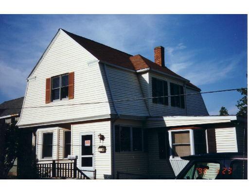 8 Spring St, Lawrence, MA 01841 photo 1