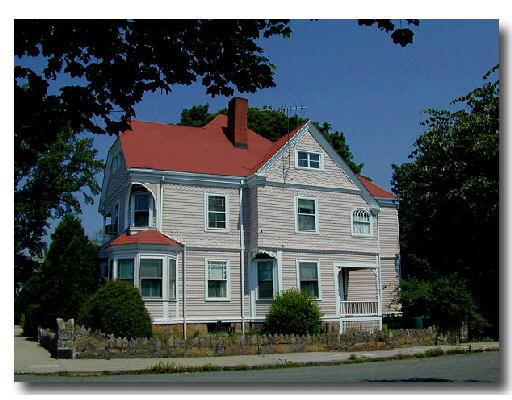 40 Abbott St, Beverly, MA 01915 photo 1