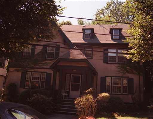 50 Griggs Rd, Brookline, MA 02446 photo 1