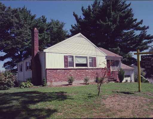 33 Chickering Rd, Dedham, MA 02026 photo 1