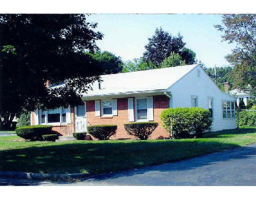 88 Kane St, Springfield, MA 01119 photo 1