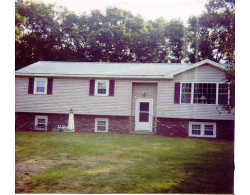 88 Beach Point Rd, Lancaster, MA 01523 photo 1