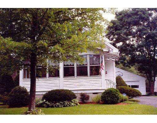 99 Senator St, Springfield, MA 01129 photo 1