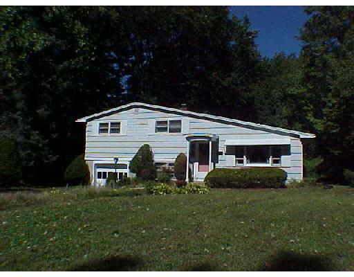 77 Glendale St, Easthampton, MA 01027 photo 1