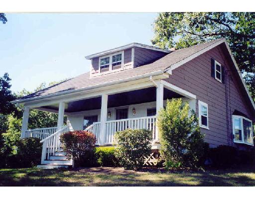 578 E Central St, Franklin, MA 02038 photo 1