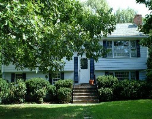 132 Forest St, Needham, MA 02492 photo 1