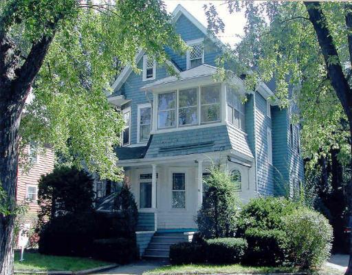 155 Pineywoods Ave, Springfield, MA 01108 photo 1