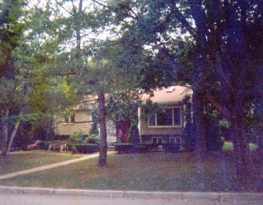 421 Hyacinth St, Fall River, MA 02720 photo 1