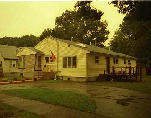 143 Crane St, Dedham, MA 02026 photo 1