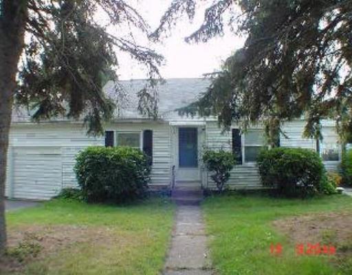 6 Girard St, Webster, MA 01570 photo 1