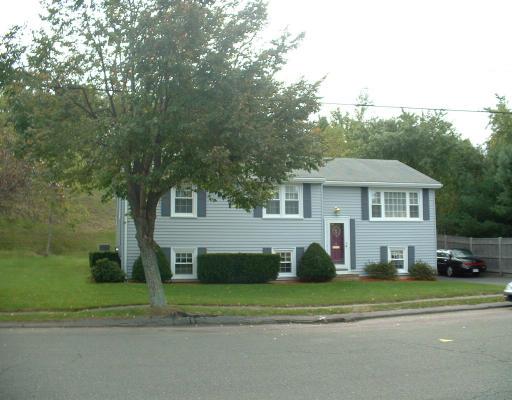 14 Robb Rd, Beverly, MA 01915 photo 1
