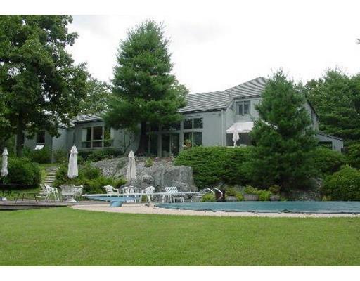 210 Schoolmaster Ln, Dedham, MA 02026 photo 1