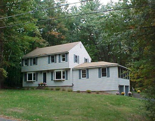4 Independence Dr, Pelham, NH 03076 photo 1