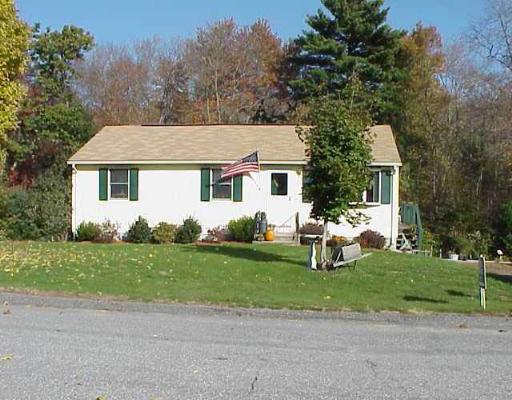 71 Cushing Rd, Webster, MA 01570 photo 1