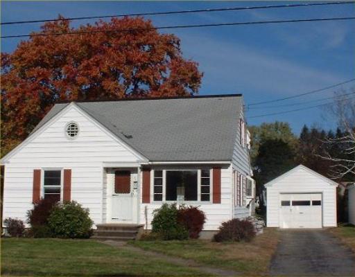 51 Ruggles St, Three Rivers, MA 01080 photo 1