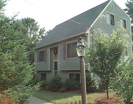 14 School St, Upton, MA 01568 photo 1