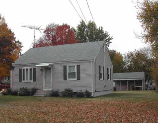 84 Maebeth St, Springfield, MA 01119 photo 1