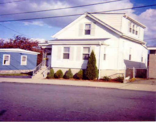 290 Dwelly St, Fall River, MA 02724 photo 1